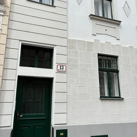 公寓 诺伊贝特博士酒店 多瑙河畔克雷姆斯