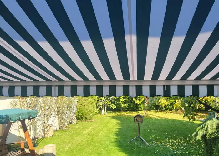 诺伊贝特博士酒店 * 多瑙河畔克雷姆斯