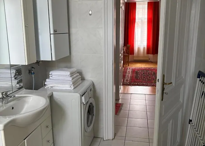 Dr. Neubert * Krems an der Donau