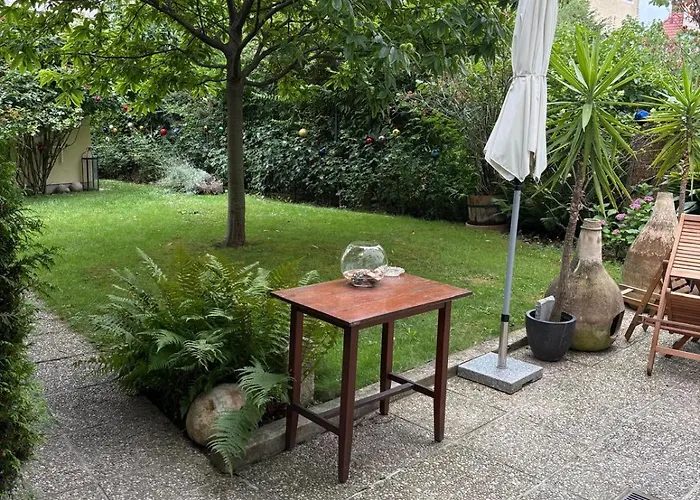 Dr. Neubert * Krems an der Donau